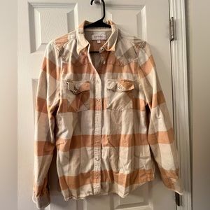 Shyanne Plaid button down Size L